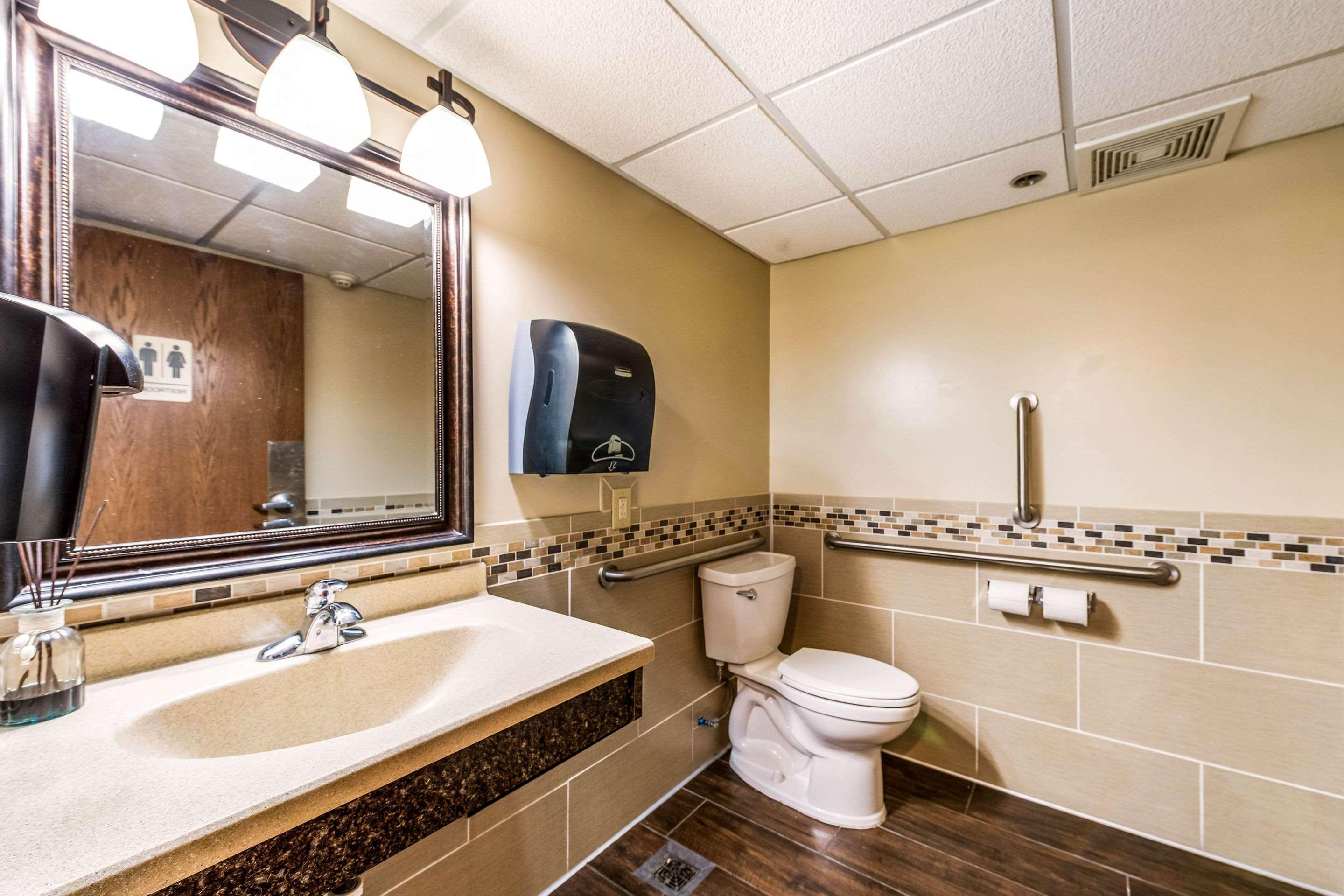 Econo Lodge Mayo Clinic Area Rochester Zewnętrze zdjęcie